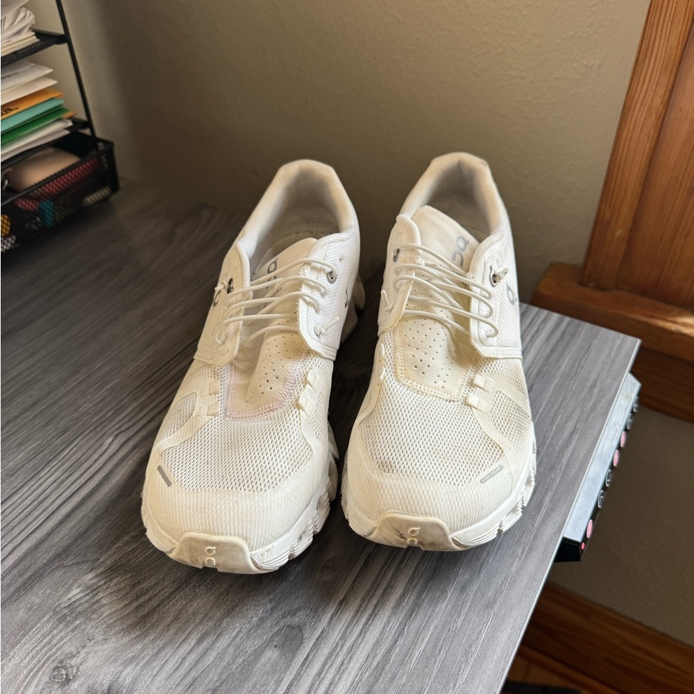 On Women’s Cloud Shoes